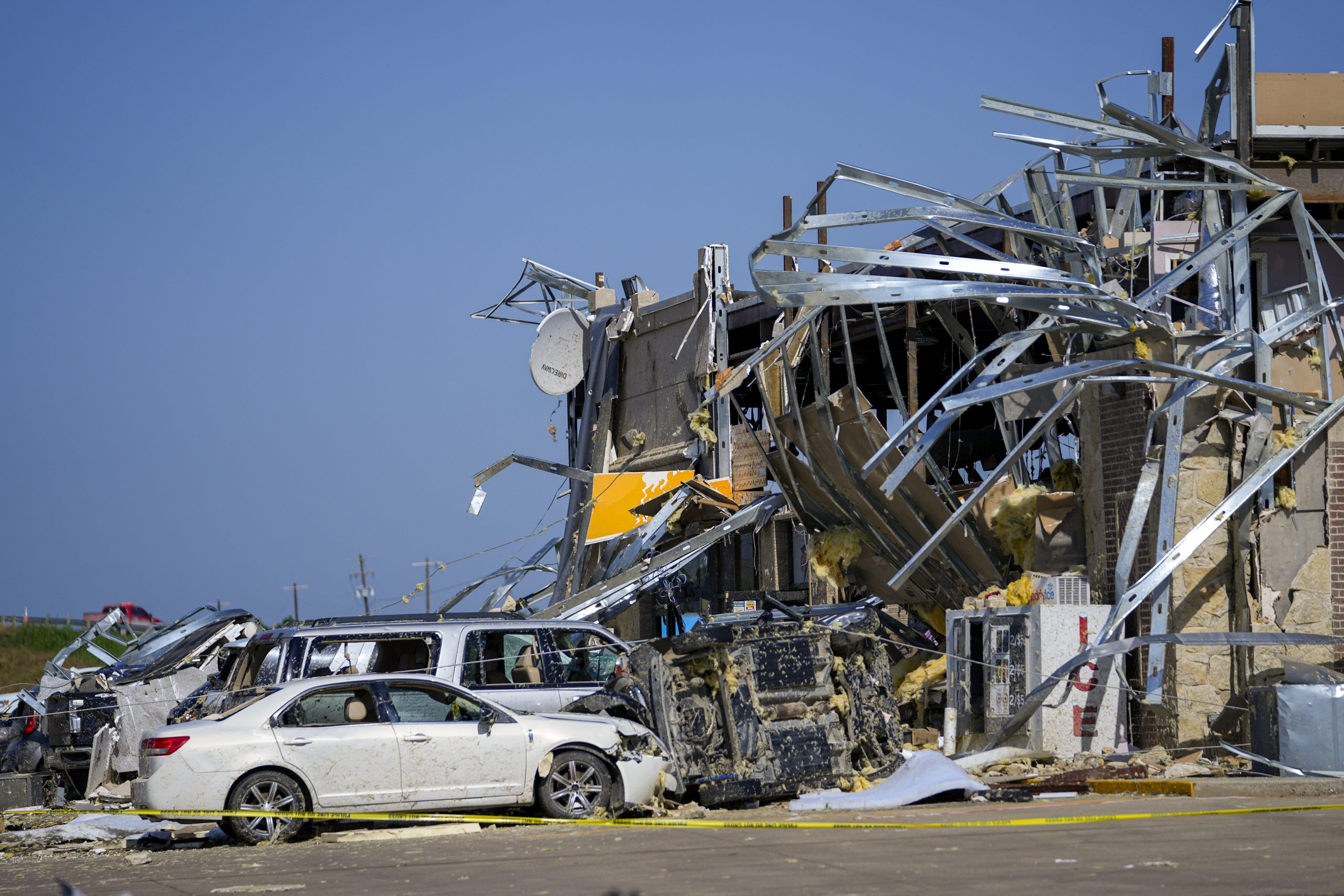 At least 22 dead in Memorial Day weekend storms that devastated several ...