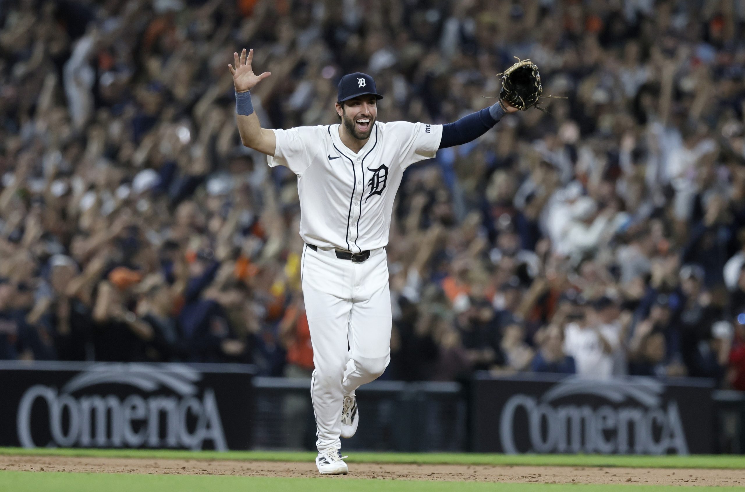 Tigers clinch AL wild card, ending playoff drought with 41 win over