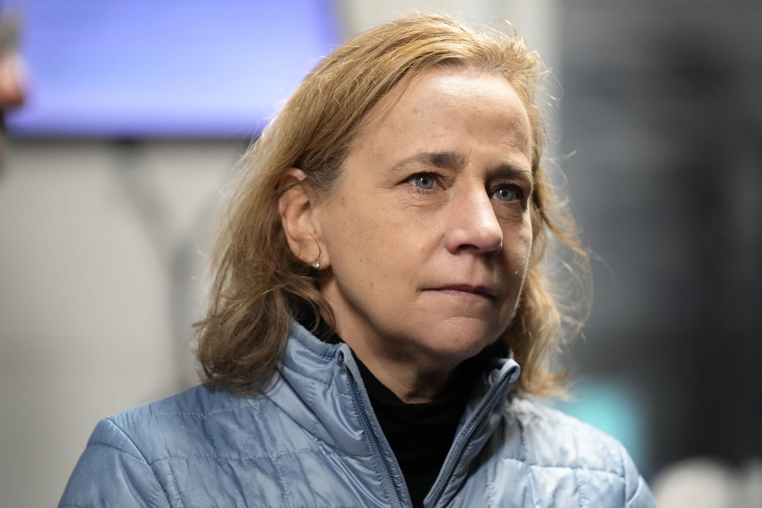 With 2 women running, the New Hampshire governor's race is both close