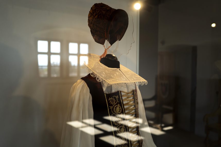 400 years later, accounts of Hungarian 'Blood Countess' remain shrouded ...