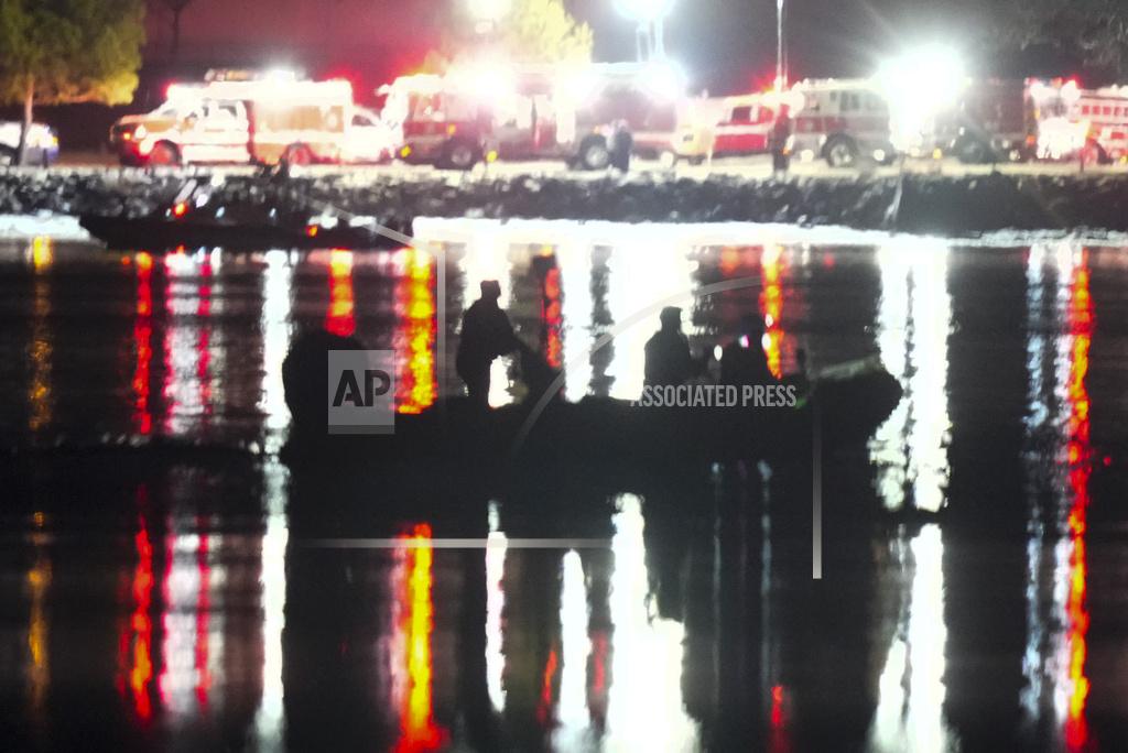 Collision between passenger jet and Army helicopter near DC leaves no ...