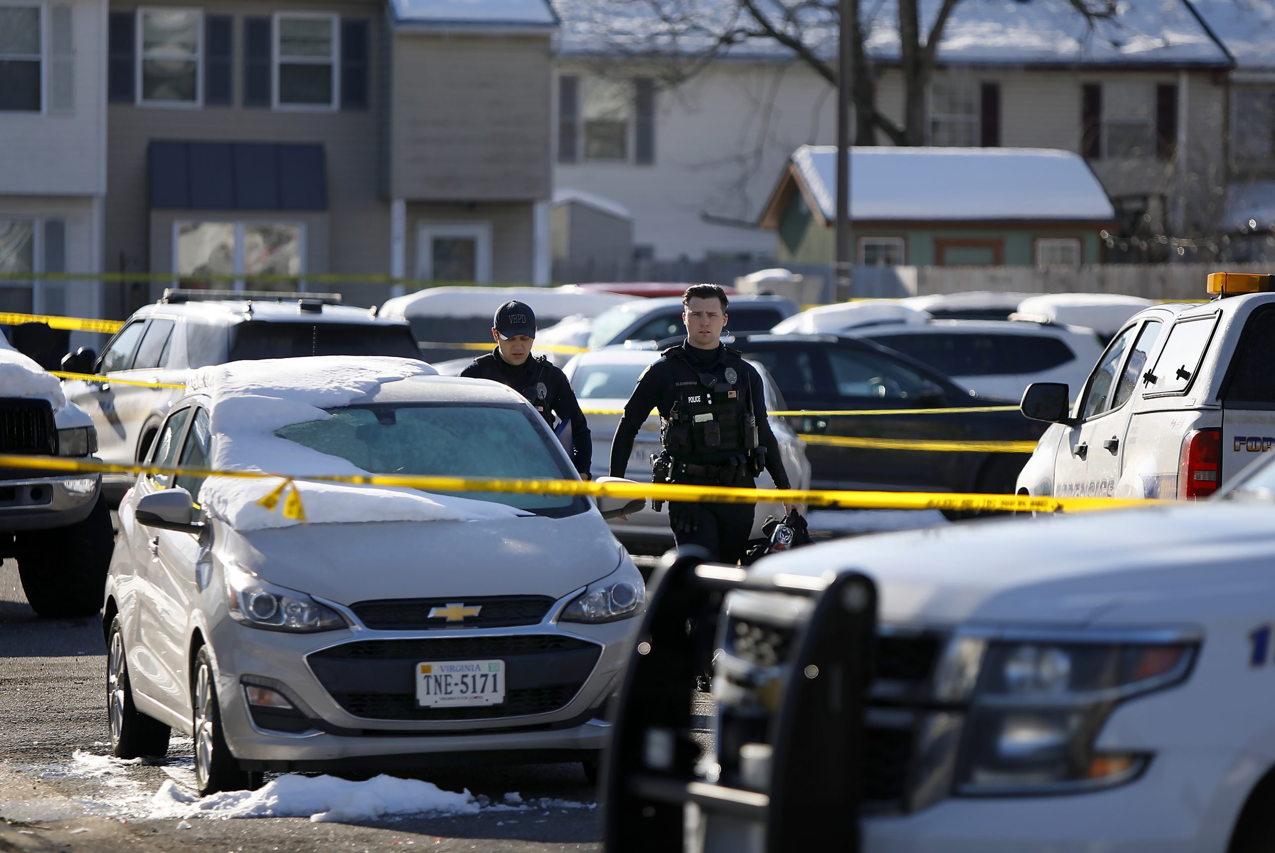 2 police officers killed during traffic stop in Virginia Beach - SRN News