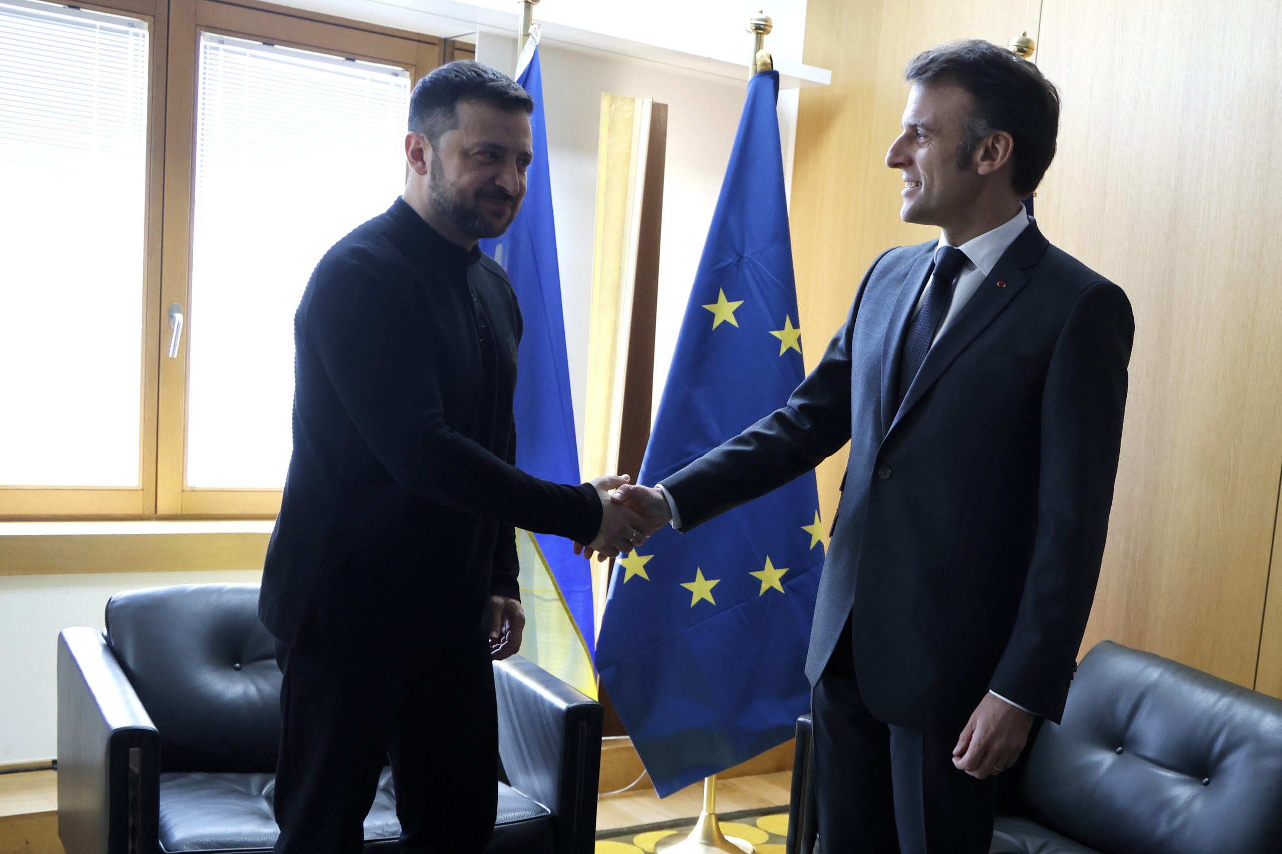 Poland and Baltic nations welcome Macron's nuclear deterrent proposal ...