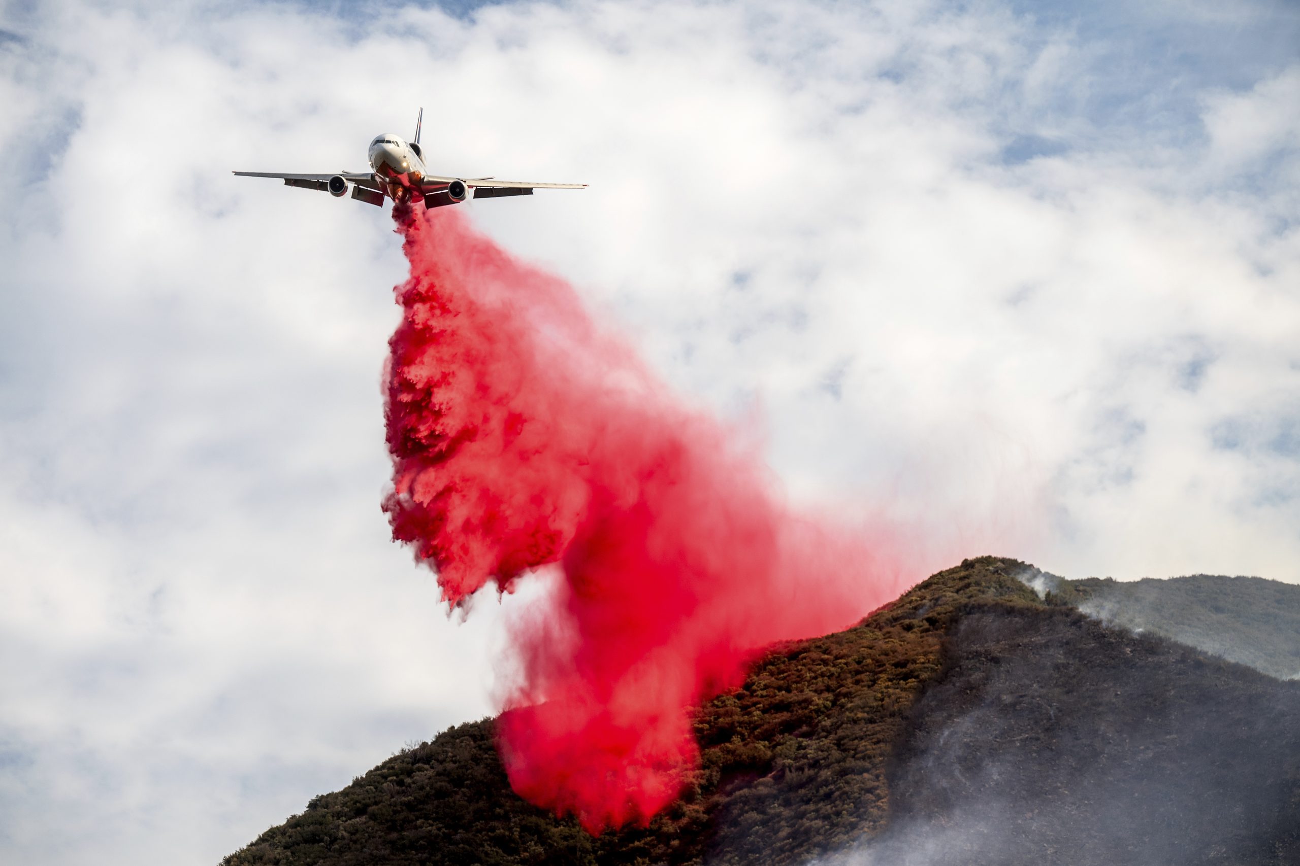 Massive Central California Wildfire Keeps Growing And Becomes State S