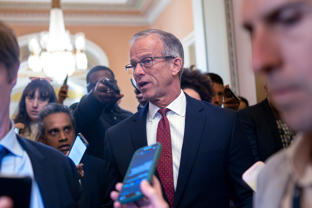 US Senate advances bill to end federal shutdown - SRN News
