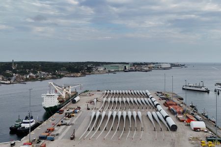 Senate Republicans say approved energy projects should not be halted