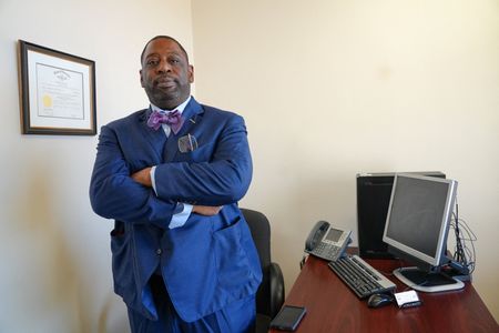 Georgia’s Fulton County challenges seizure of election records