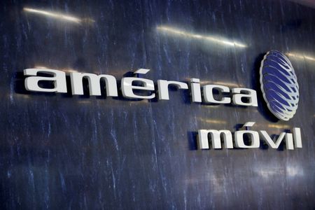 America Movil targets capex around 15% of revenues