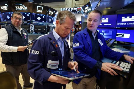 US stock futures muted ahead of economic data