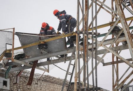 Analysis-Power drought tips Ukraine’s economy into worst crisis since war’s first year