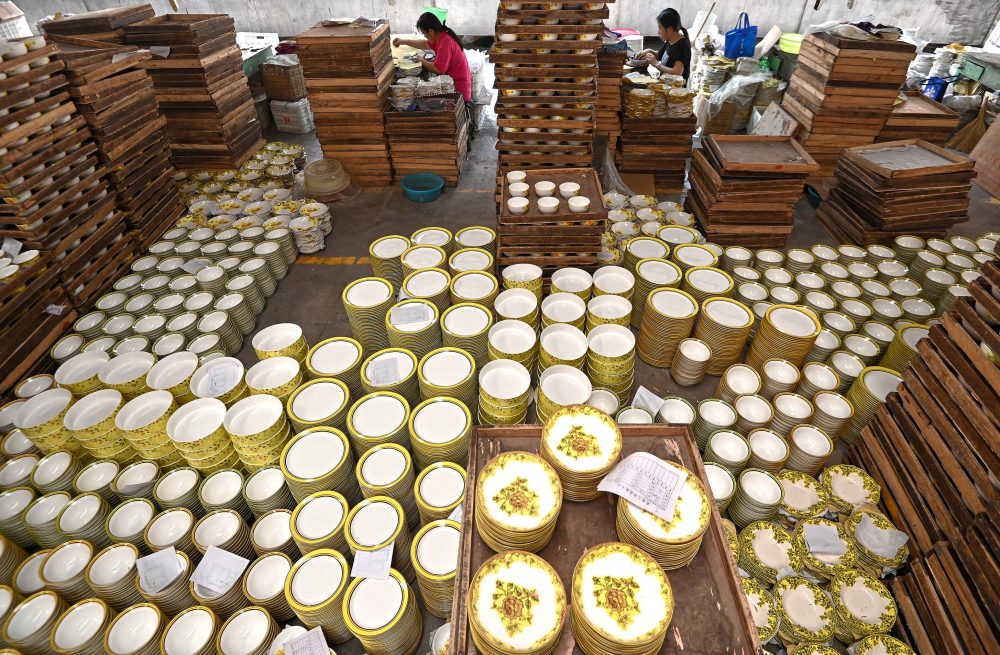 China’s factory activity contracts for a second month