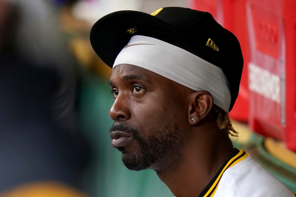 Andrew McCutchen, 39, and the Texas Rangers agree to a minor league contract, AP source says