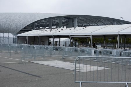 Soccer-SoFi Stadium workers reach tentative contract days before World Cup