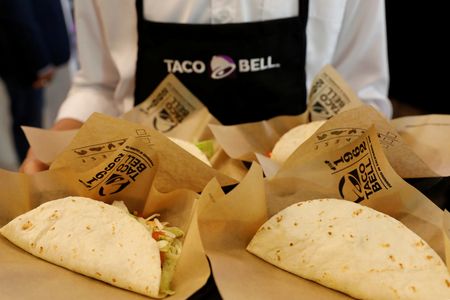 Taco Bell lettuce supplied by Taylor Farms linked to US cyclosporiasis outbreak, Washington Post reports