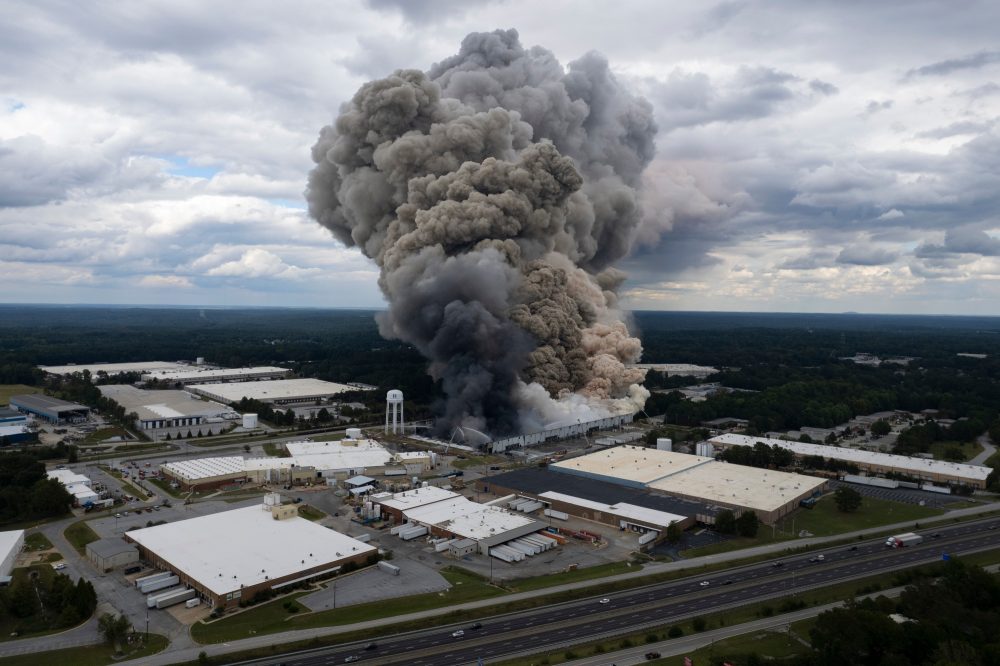 Overstored pool chemicals and corroded sprinklers led to Georgia chemical plant fire, report says
