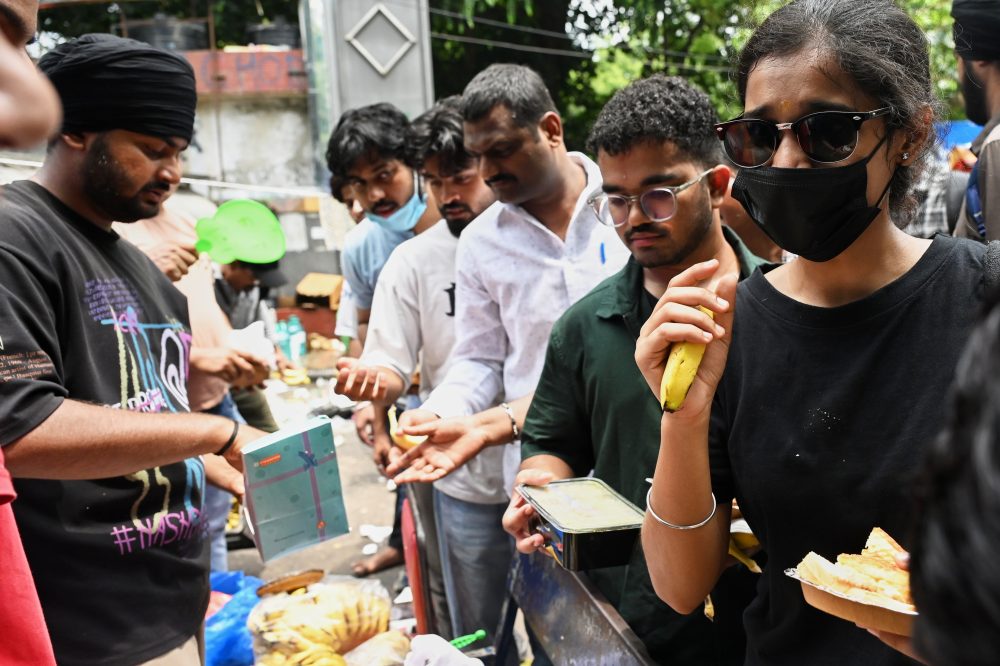 Supporters across India send food via delivery apps to sustain the ‘Cockroach’ protest