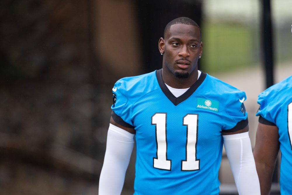 Panthers lose OLB Nic Scourton to torn ACL on first day of training camp, AP source says