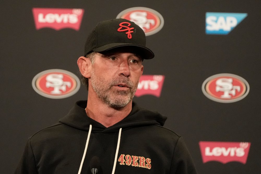 49ers coach Kyle Shanahan hurt in a car crash, limited as training camp opens
