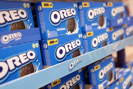 Oreo maker Mondelez beats second-quarter estimates on steady demand
