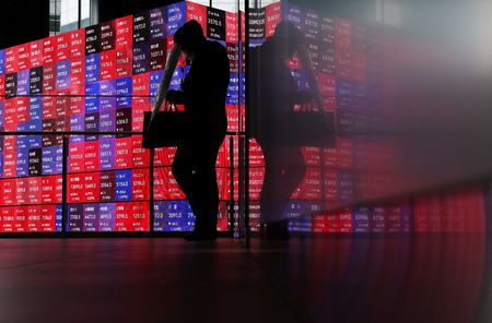 Asian stocks stabilise after rout ahead of tech earnings, Fed decision
