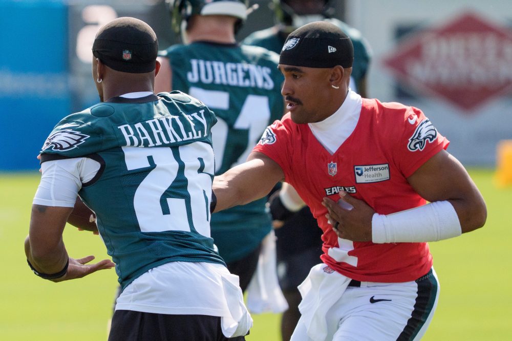 Welcome to Philadelphia, LeBron: Eagles’ Hurts and Barkley believe James is great for city sports
