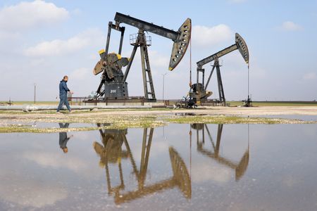 Oil falls more than $1 on greater flows despite US-Iran war