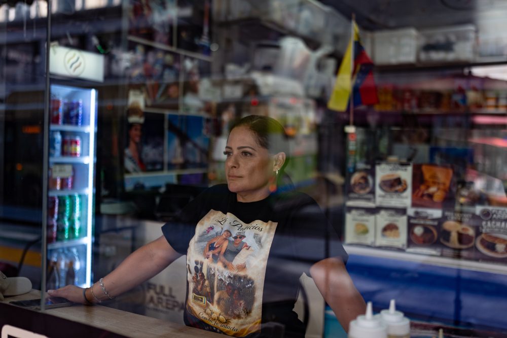 Venezuelans in the US still navigate the aftermath of deadly earthquakes, grieving and helping