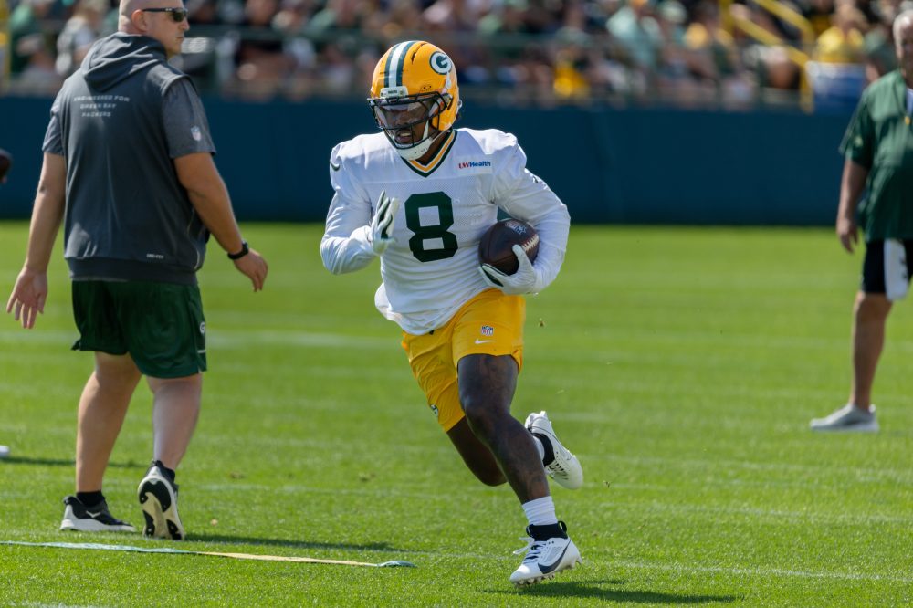 Packers running back Josh Jacobs pleads no contest to 2 misdemeanor charges, including battery