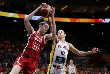 Basketball-Holders US battle past Spain to reach women’s World Cup final