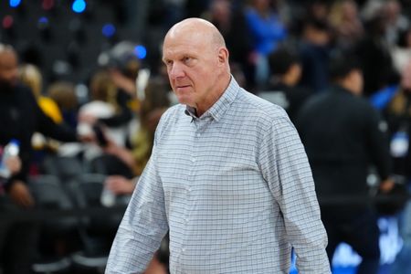 Clippers owner Steve Ballmer to comply with NBA penalties for salary-cap violations