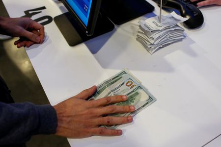 Sport-US sports leagues urge lifetime betting bans for those threatening athletes