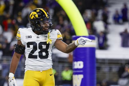 Iowa RB Kamari Moulton done for season due to upper-body injury