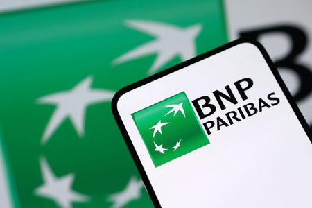 BNP Paribas beats Q3 profit forecasts, unveils €1.3 billion share buyback