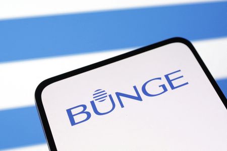 Bunge beats quarterly profit estimates on strong crush margins