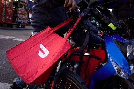 DoorDash strikes $17 billion deal for US rival Instacart in mega grocery delivery bet