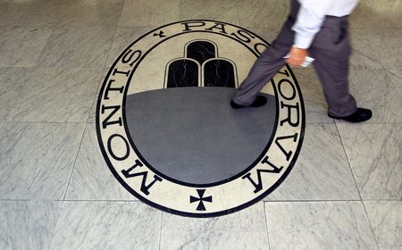 World’s oldest bank fights for its future as Italian rival nears takeover