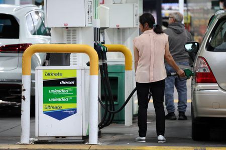 BP beats forecasts with record profit, targets early settling of Deepwater Horizon bill